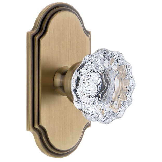 Grandeur Arc Plate Passage with Fontainebleau Crystal Knob in Vintage Brass