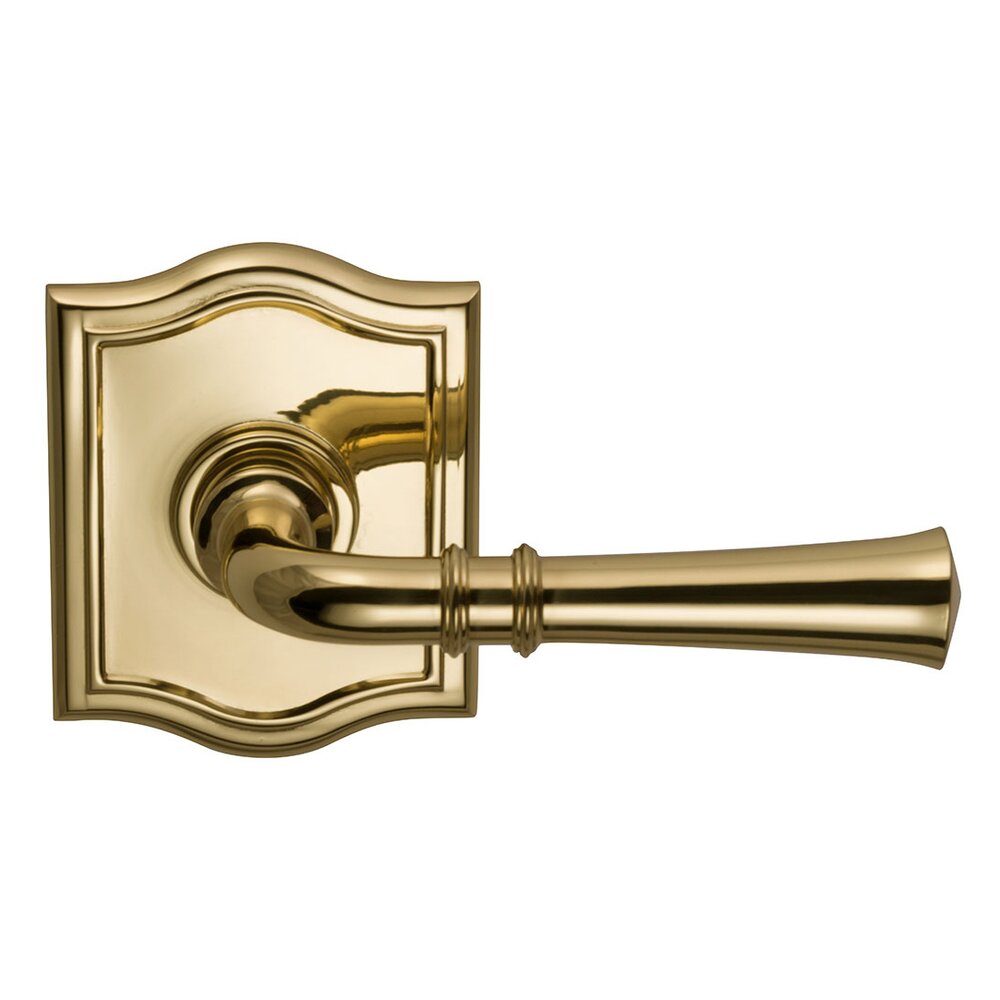 Passage Traditional Lever with Arch Rose in Polished Brass Lacquered