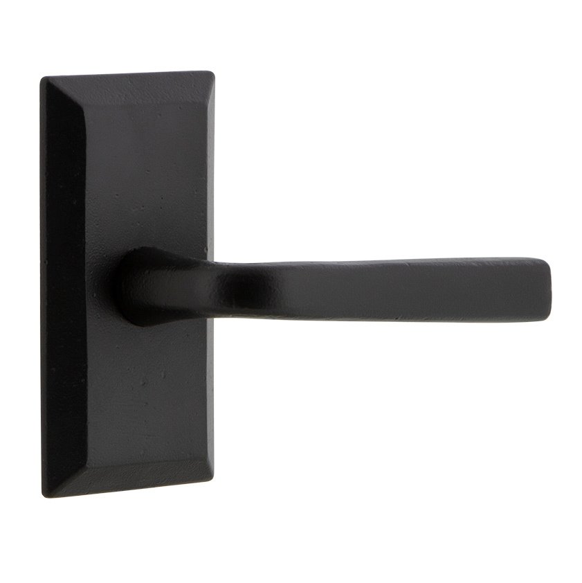 Passage Vale Plate with Right Handed Lance Lever in Black Iron