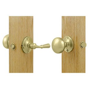 Round Storm Door Latch with Tubular Lock in Polished Brass Unlacquered