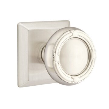 Passage Ribbon & Reed Knob With Quincy Rose in Satin Nickel