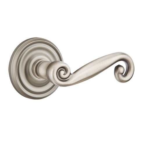 Privacy Right Handed Rustic Door Lever With Regular Rose in Pewter