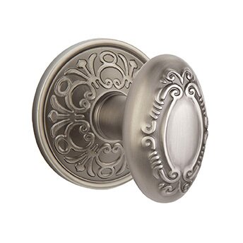 Privacy Victoria Knob With Lancaster Rose in Pewter
