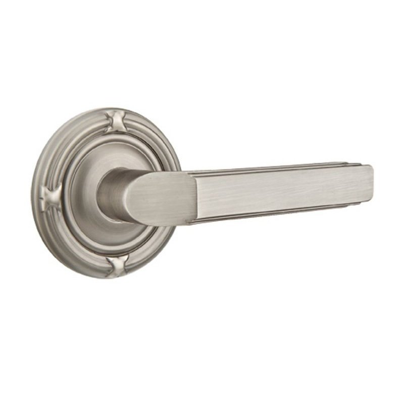 Privacy Right Handed Milano Door Lever With Ribbon & Reed Rose in Pewter