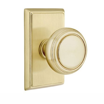 Privacy Norwich Door Knob With Rectangular Rose in Satin Brass