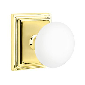 Privacy Ice White Porcelain Knob With Wilshire Rosette in Polished Brass