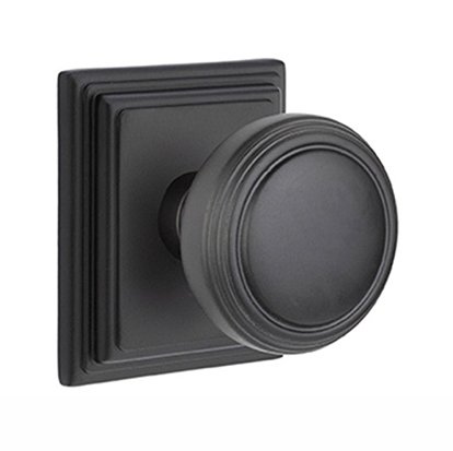 Privacy Norwich Door Knob With Wilshire Rose in Flat Black