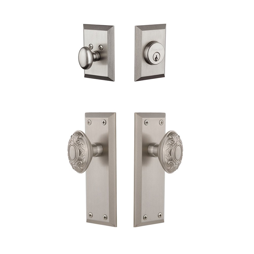 Fifth Avenue Plate With Grande Victorian Knob & Matching Deadbolt In Satin Nickel