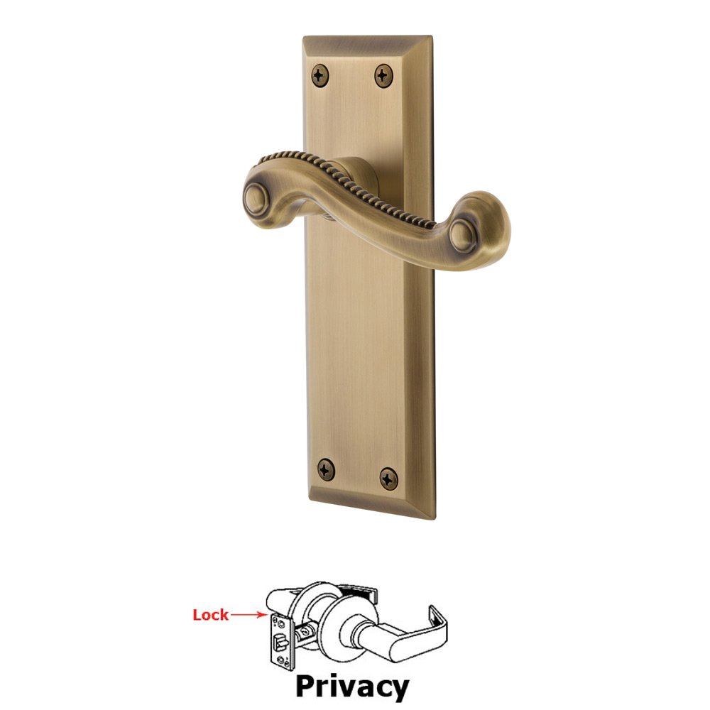 Privacy Fifth Avenue Plate with Newport Left Handed Lever in Vintage Brass