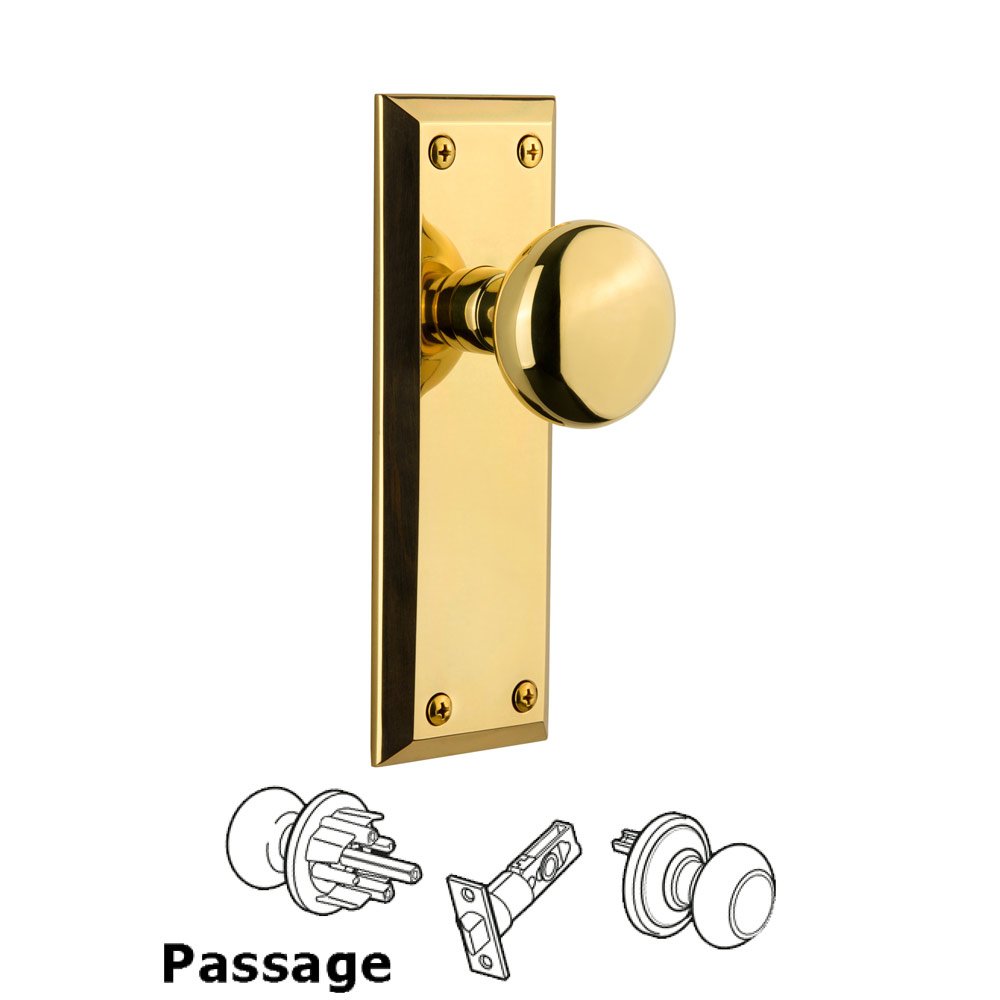 Grandeur Fifth Avenue Plate Passage with Fifth Avenue Knob in Polished Brass