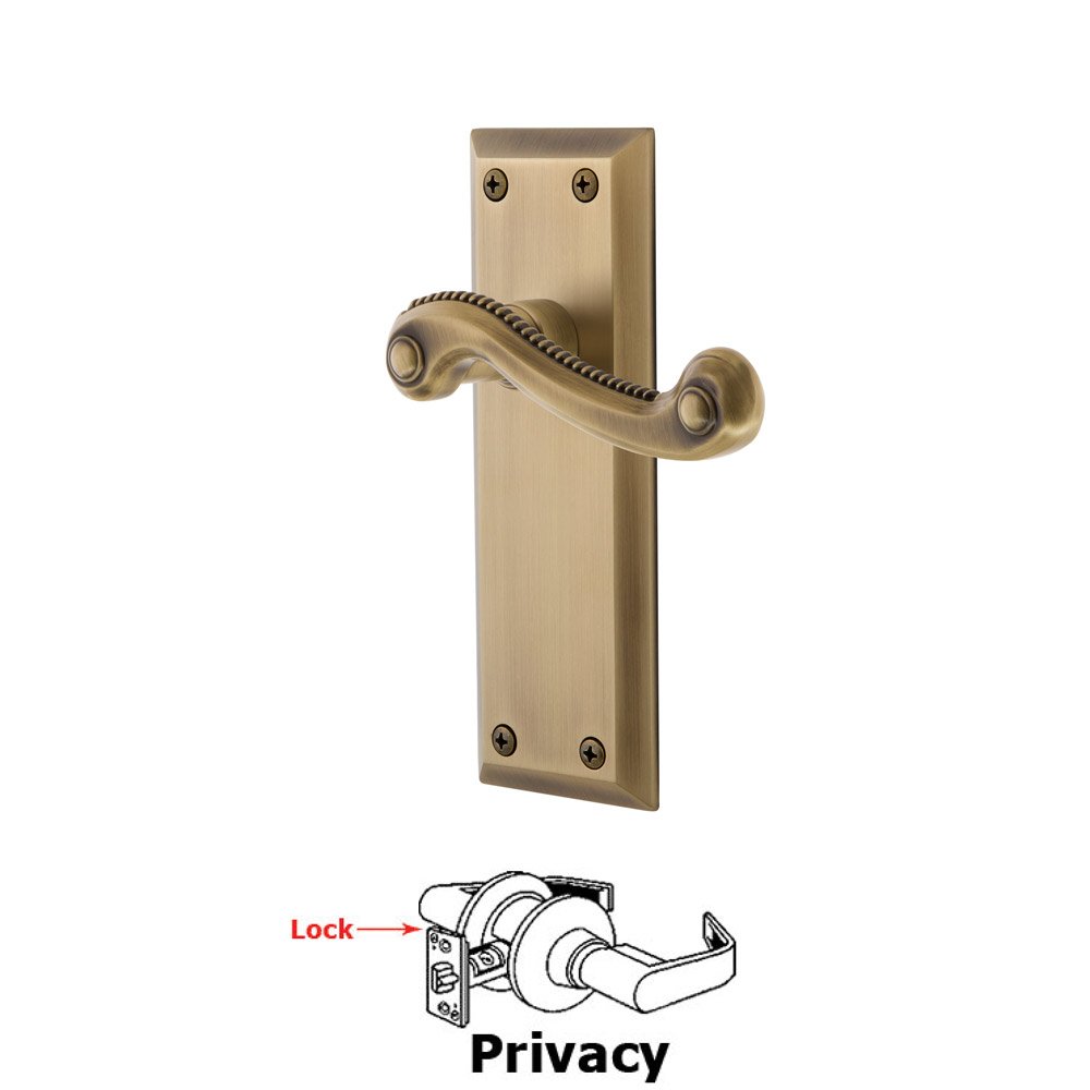 Privacy Fifth Avenue Plate with Newport Left Handed Lever in Vintage Brass