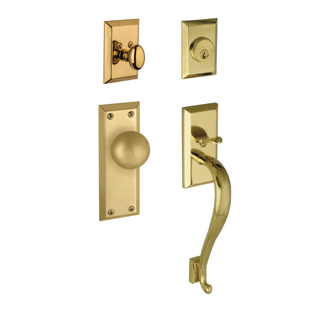 Fifth Avenue with "S" Grip and Fifth Avenue Door Knob in Lifetime Brass