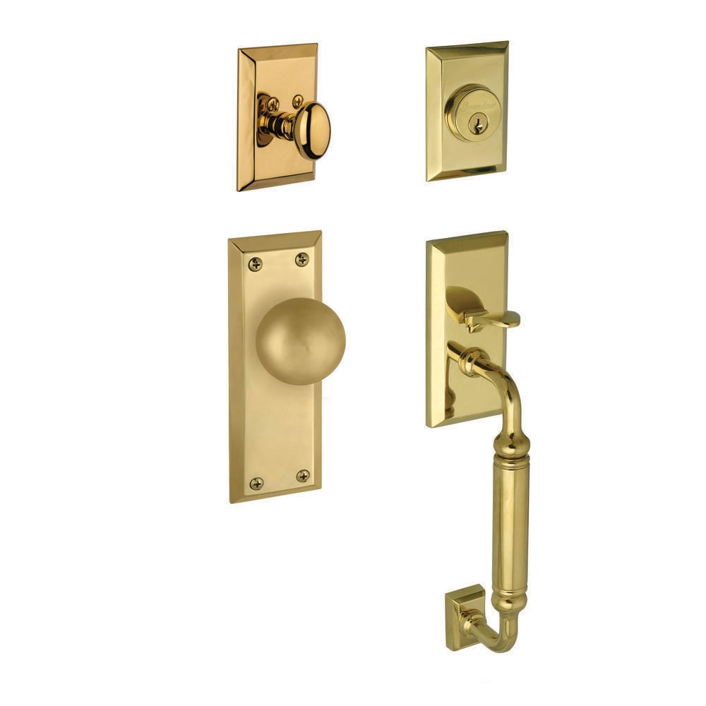 Fifth Avenue with "C" Grip and Fifth Avenue Door Knob in Lifetime Brass
