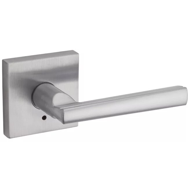 Montreal Privacy Door Lever in Satin Chrome