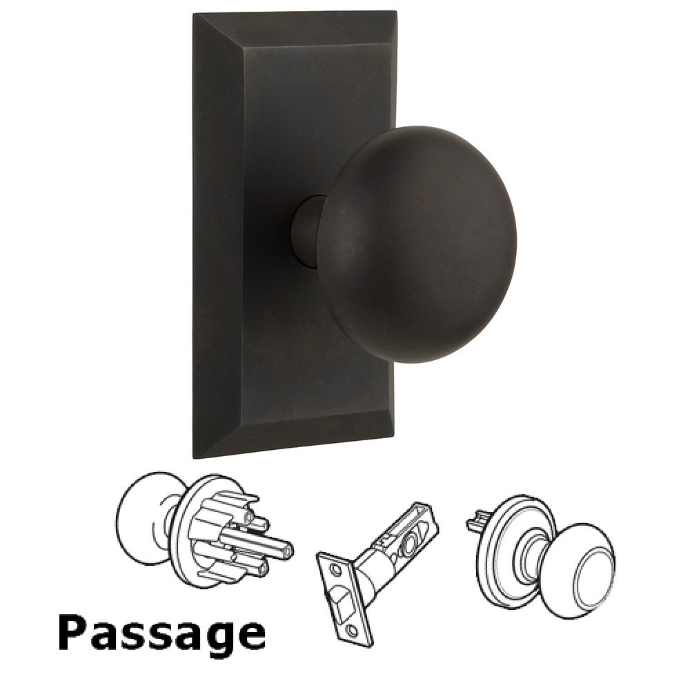 Passage Studio Plate with New York Knob in Oil Rubbed Bronze