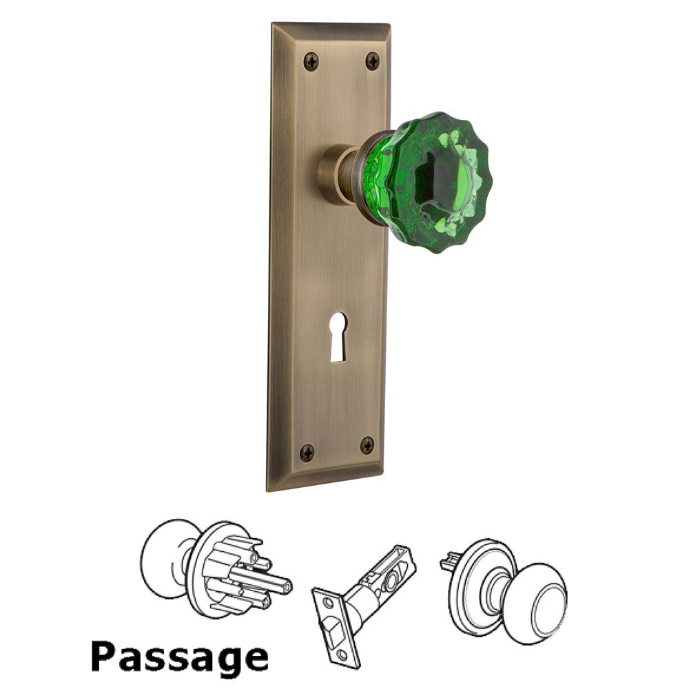 Nostalgic Warehouse - Passage - New York Plate with Keyhole Crystal Emerald Glass Door Knob in Antique Brass