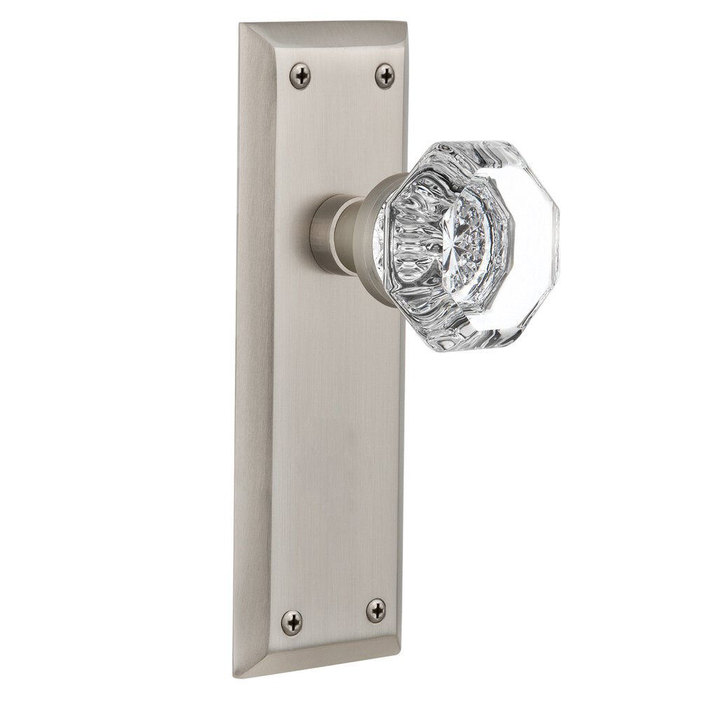 Privacy New York Plate with Waldorf Door Knob in Satin Nickel