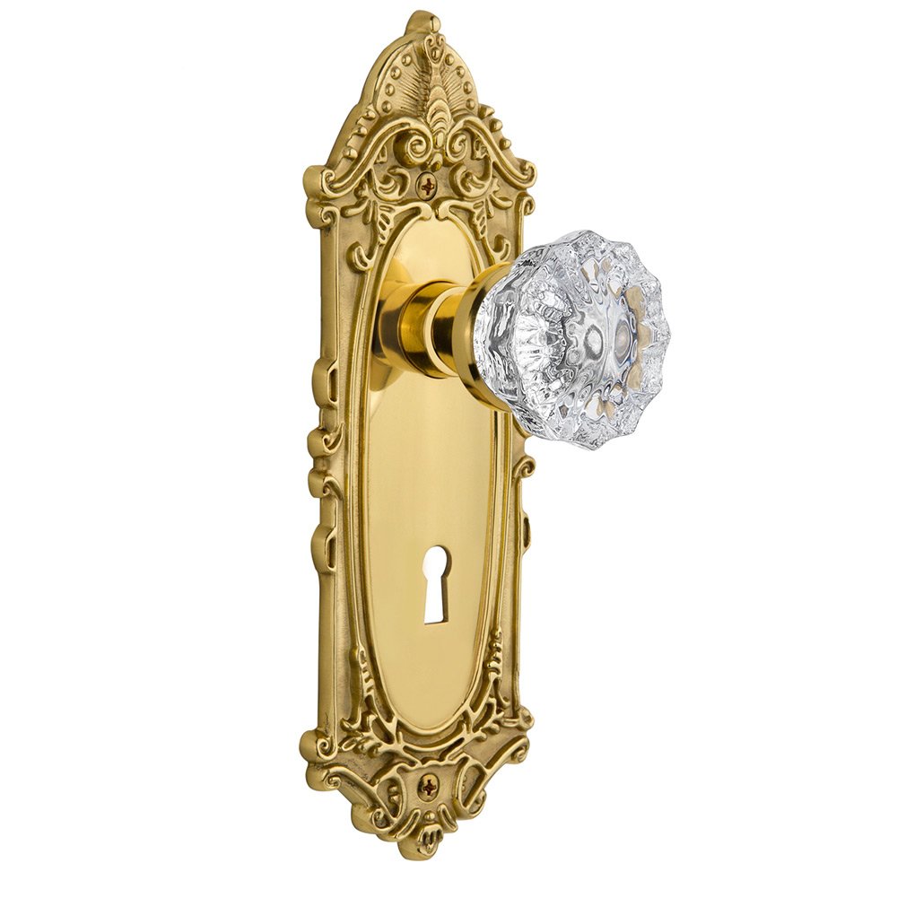 Privacy Victorian Plate with Keyhole and Crystal Glass Door Knob in Polished Brass