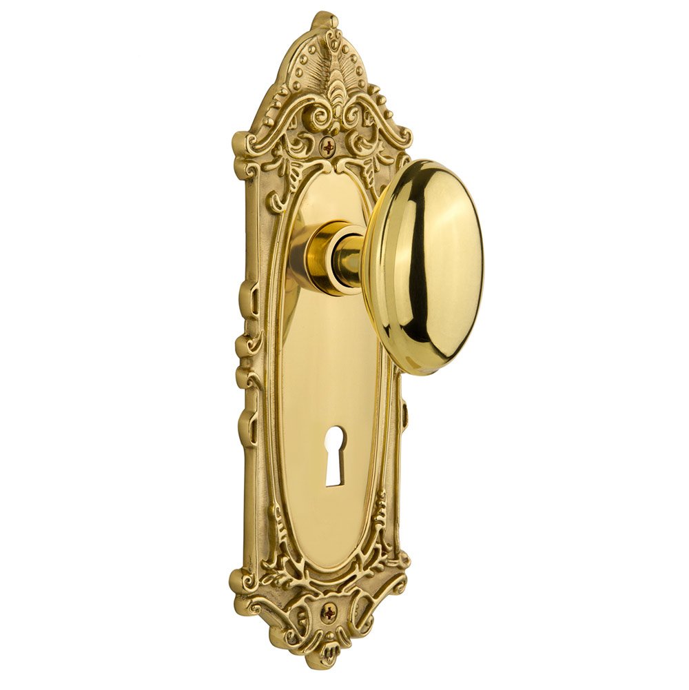 Passage Victorian Plate with Keyhole and Homestead Door Knob in Polished Brass