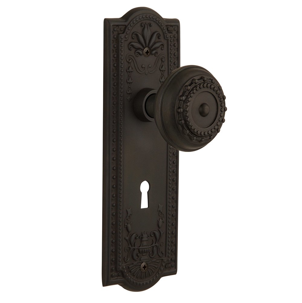 Passage Meadows Plate with Keyhole and Meadows Door Knob in Oil-Rubbed Bronze
