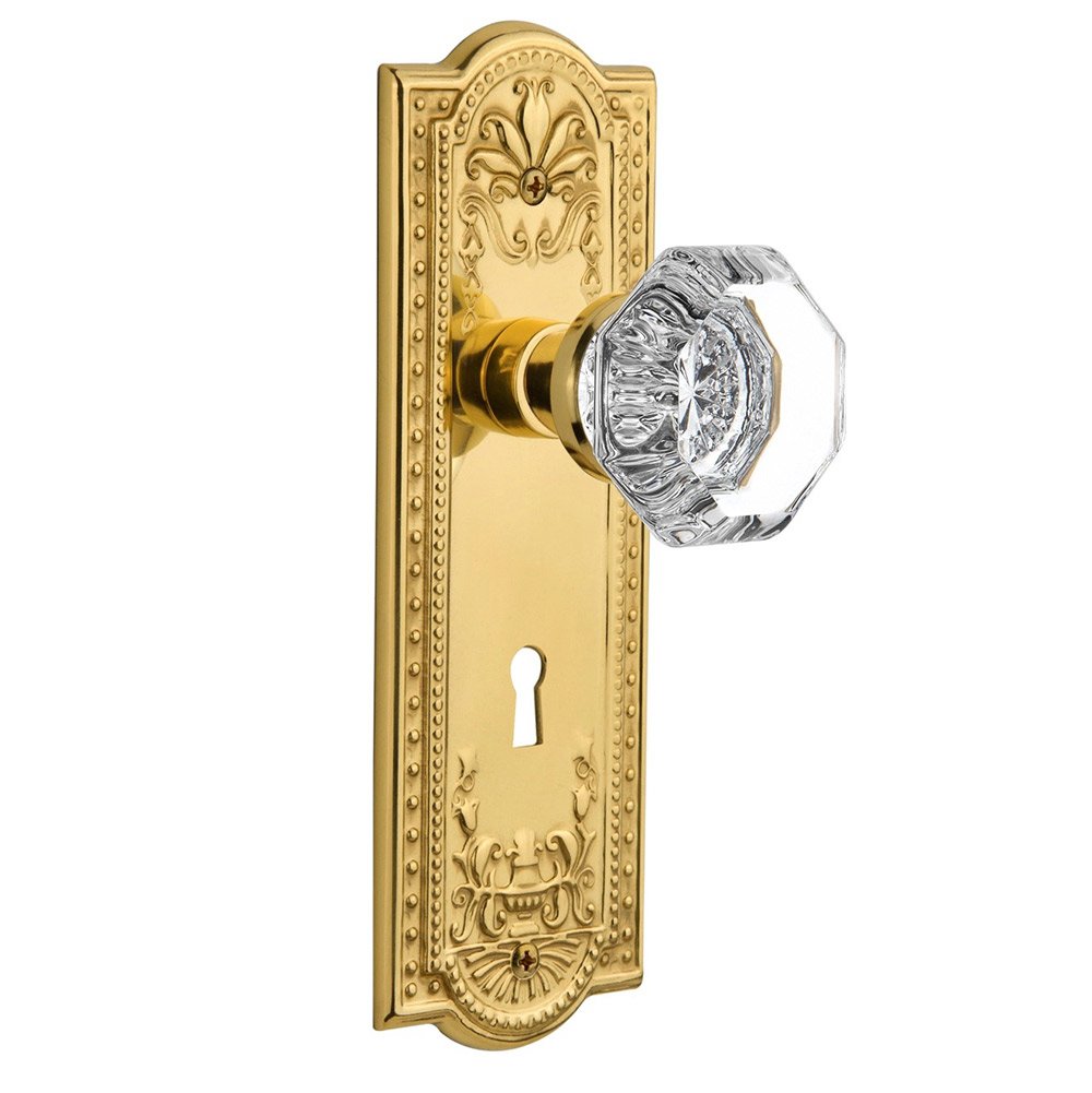 Passage Meadows Plate with Keyhole and Waldorf Door Knob in Polished Brass