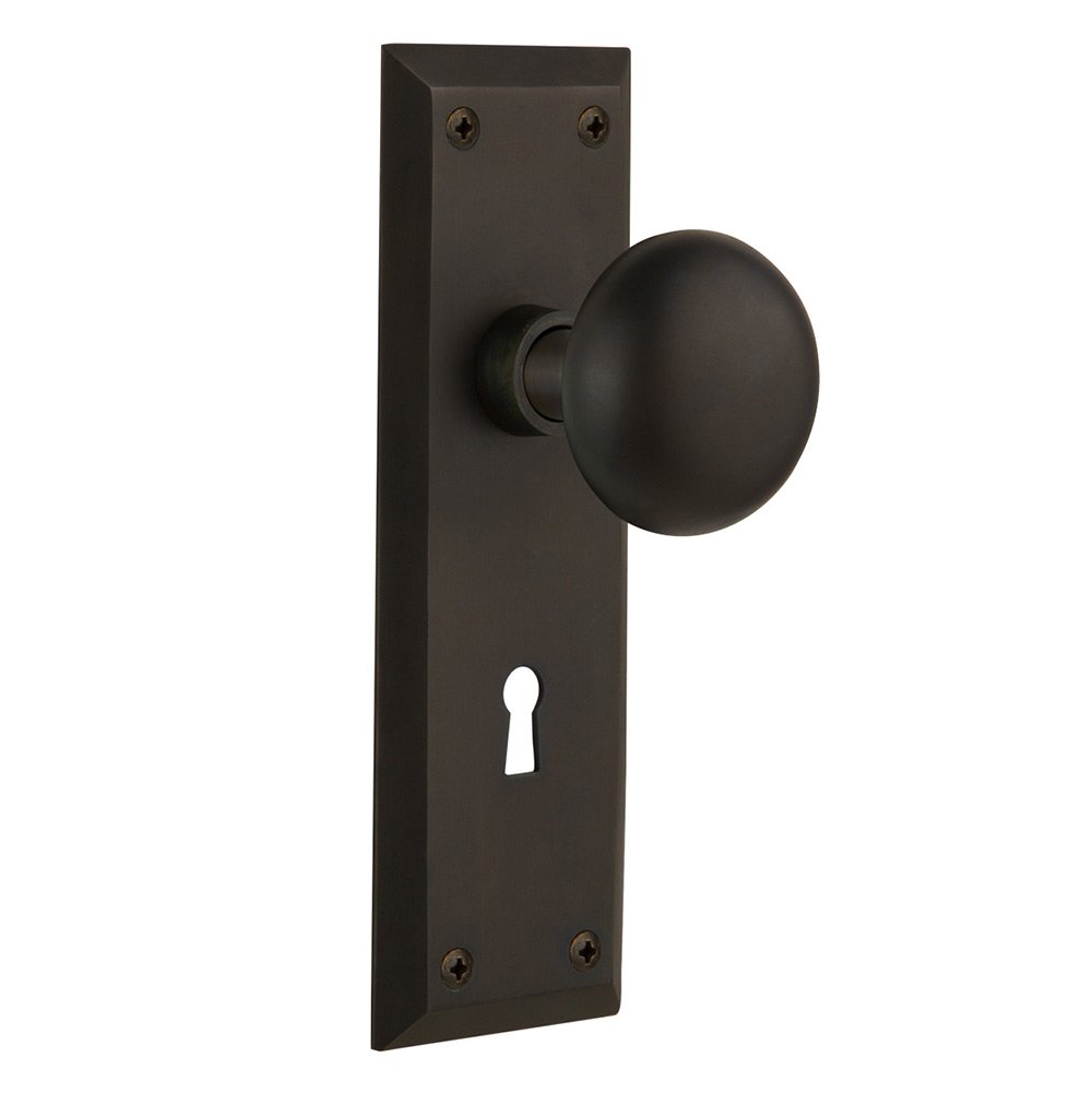 Privacy New York Plate with Keyhole and New York Door Knob in Oil-Rubbed Bronze