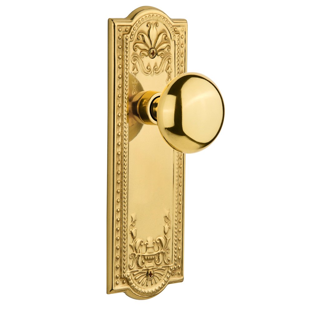 Passage Meadows Plate with New York Door Knob in Polished Brass