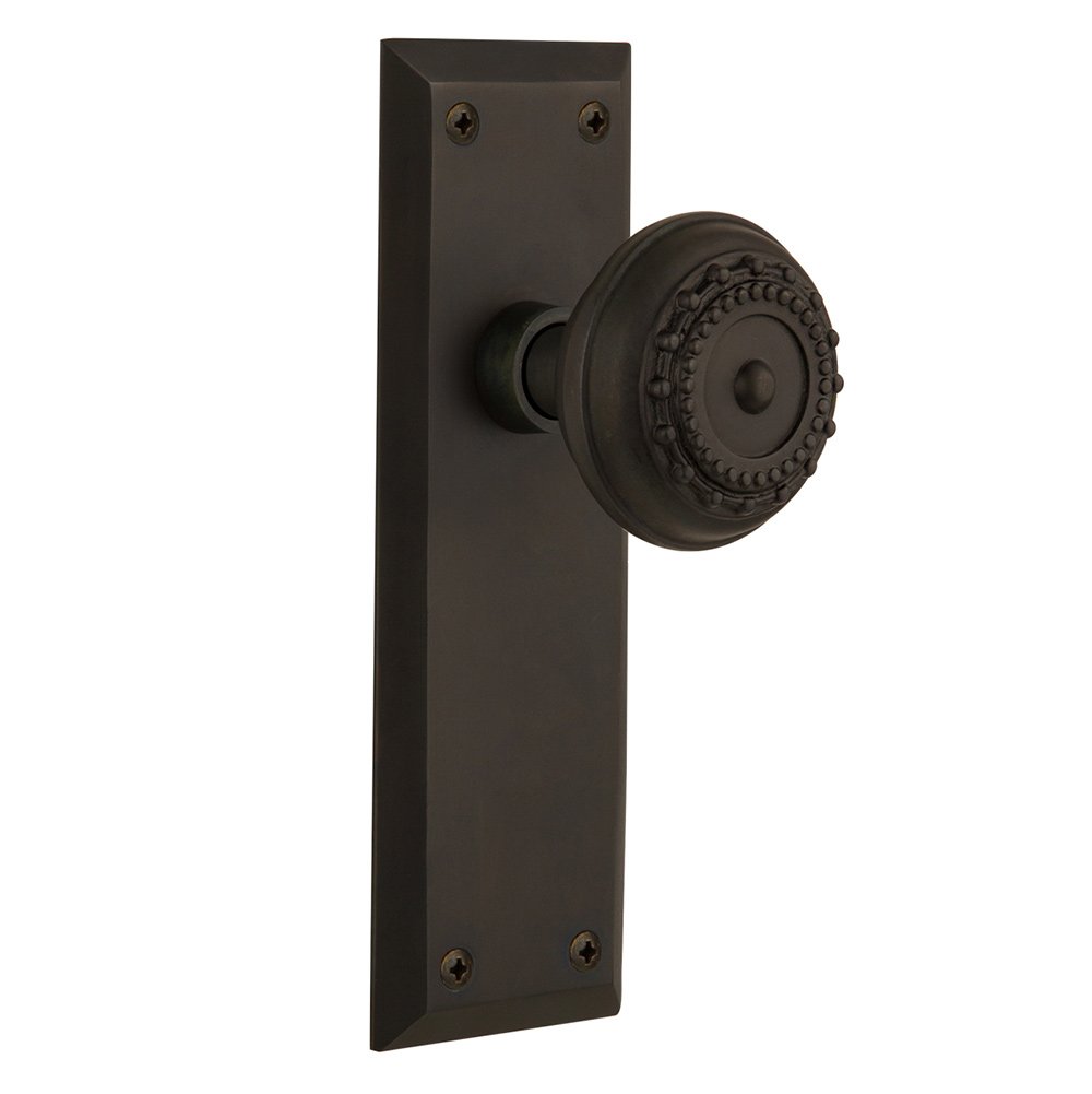 Passage New York Plate with Meadows Door Knob in Oil-Rubbed Bronze