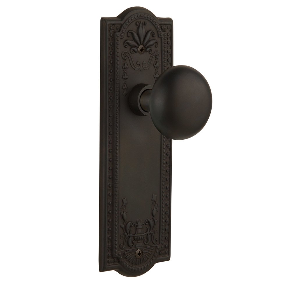 Privacy Meadows Plate with New York Door Knob in Oil-Rubbed Bronze