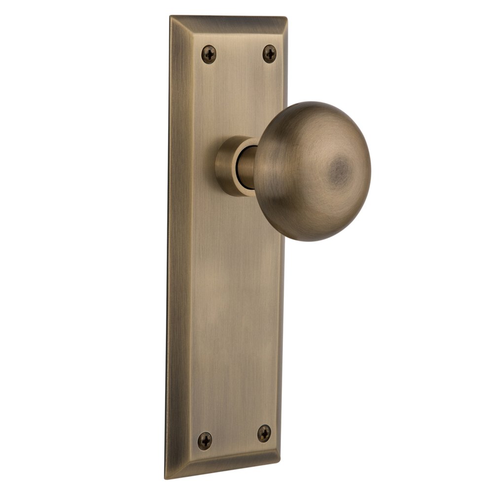 Privacy New York Plate with New York Door Knob in Antique Brass