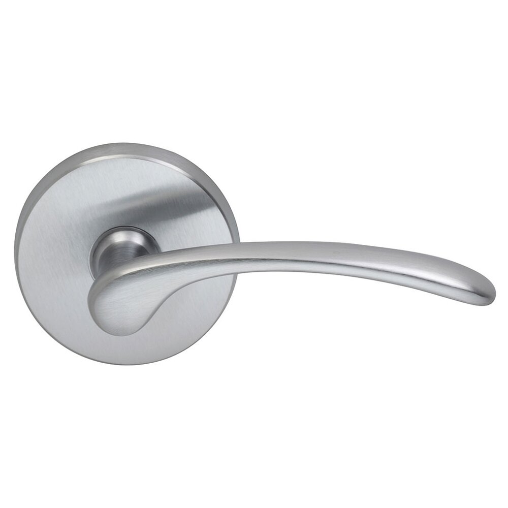 Passage Astoria Right Handed Lever with Plain Rosette in Satin Chrome