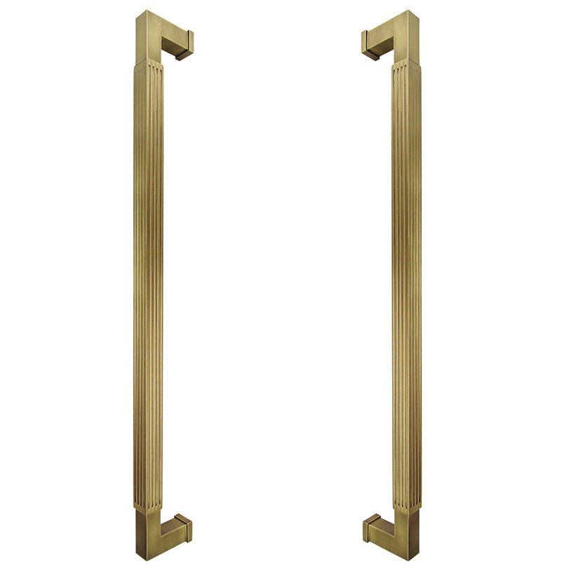 18" Centers Reeded Back To Back Pull In Antique Brass Lacquered