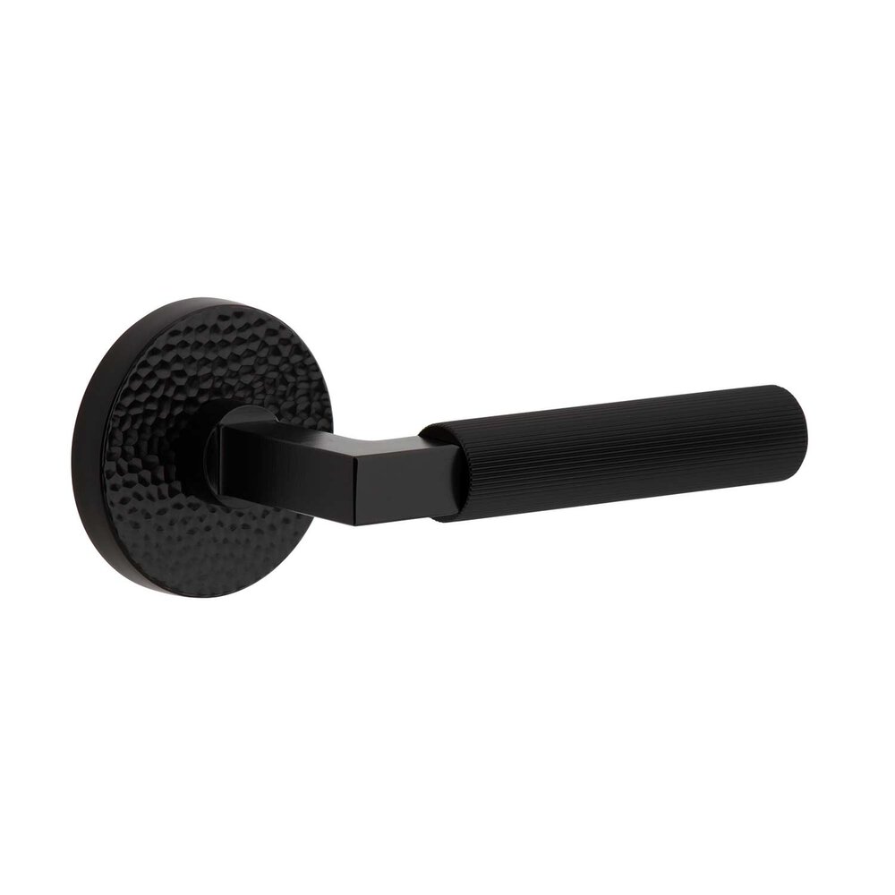Circolo Hammered Rosette Privacy with Contempo Fluted Lever in Satin Black